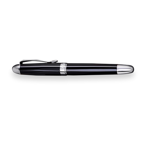 WG ‘The Boss’ Everyday Fountain Pen in black and silver, featuring a stainless steel nib and clip, displayed horizontally on a white background.